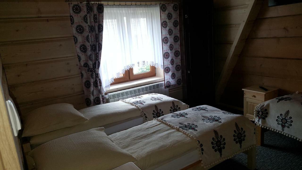 Pokoje Goscinne Pod Limbami Ciche Małe 外观 照片