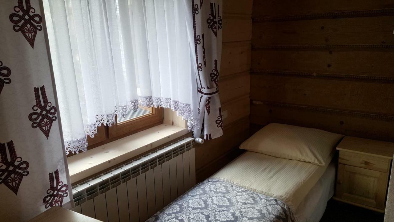 Pokoje Goscinne Pod Limbami Ciche Małe 外观 照片